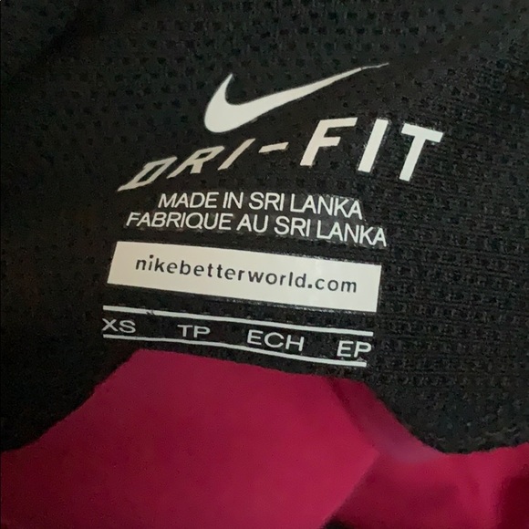 Nike Quarter-Zip - Picture 2 of 2